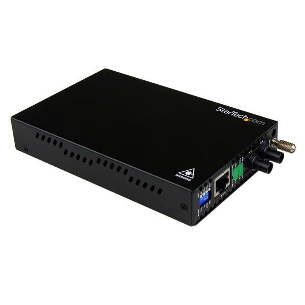 STARTECH.COM 10/100 Mbps Multi Mode Fiber Media Converter ST 2 km - 10/100Base-TX, 100Base-FX